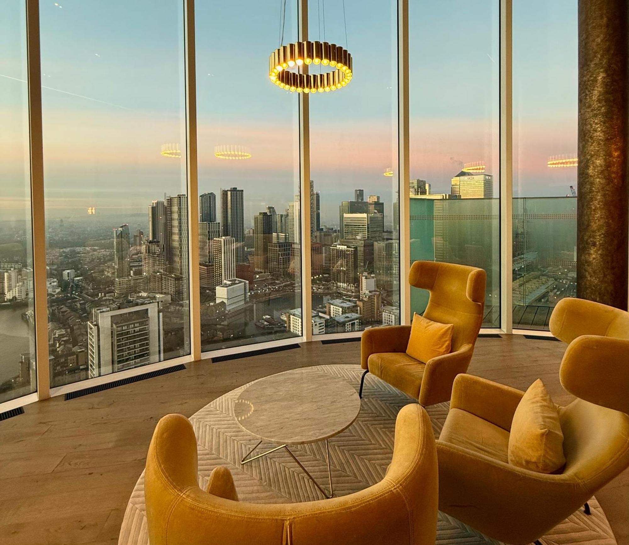 Luxury Modern 2 Bed Flat With Balcony And City View - Canary Wharf City Center 伦敦 外观 照片
